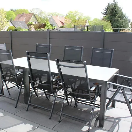 Lindenweg 3 *